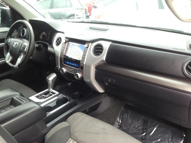Used Toyota Tundra 4wd SR5 w/ Navi & rearCam 2020 | Car Revolution. Maple Shade, New Jersey Used Toyota Tundra 4wd SR5 w/ Navi & rearCam 2020 | Car Revolution. Maple Shade, New Jersey
