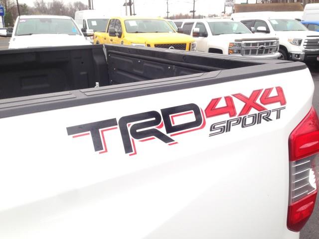 Used Toyota Tundra 4wd SR5 w/ Navi & rearCam 2020 | Car Revolution. Maple Shade, New Jersey Used Toyota Tundra 4wd SR5 w/ Navi & rearCam 2020 | Car Revolution. Maple Shade, New Jersey
