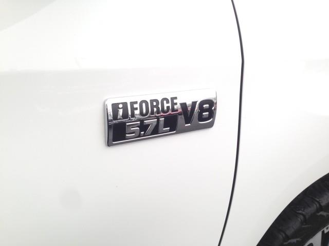 Used Toyota Tundra 4wd SR5 w/ Navi & rearCam 2020 | Car Revolution. Maple Shade, New Jersey Used Toyota Tundra 4wd SR5 w/ Navi & rearCam 2020 | Car Revolution. Maple Shade, New Jersey