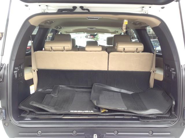 Used Toyota Sequoia SR5 4WD w/ Navi & rearCam 2018 | Car Revolution. Maple Shade, New Jersey Used Toyota Sequoia SR5 4WD w/ Navi & rearCam 2018 | Car Revolution. Maple Shade, New Jersey