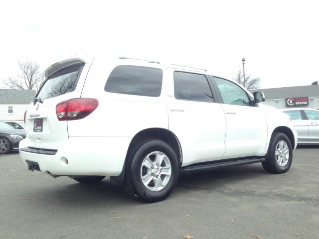 Used Toyota Sequoia SR5 4WD w/ Navi & rearCam 2018 | Car Revolution. Maple Shade, New Jersey Used Toyota Sequoia SR5 4WD w/ Navi & rearCam 2018 | Car Revolution. Maple Shade, New Jersey