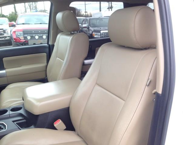 Used Toyota Sequoia SR5 4WD w/ Navi & rearCam 2018 | Car Revolution. Maple Shade, New Jersey Used Toyota Sequoia SR5 4WD w/ Navi & rearCam 2018 | Car Revolution. Maple Shade, New Jersey