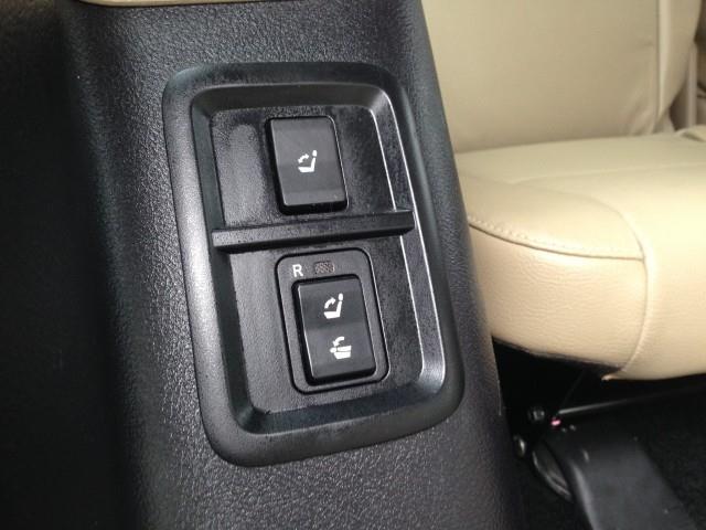 Used Toyota Sequoia SR5 4WD w/ Navi & rearCam 2018 | Car Revolution. Maple Shade, New Jersey Used Toyota Sequoia SR5 4WD w/ Navi & rearCam 2018 | Car Revolution. Maple Shade, New Jersey