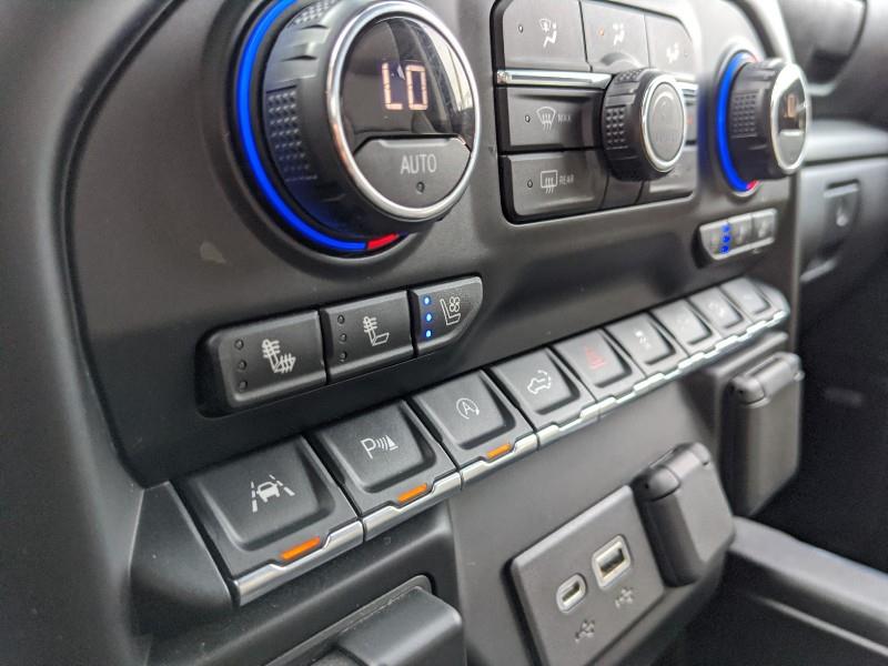 Used Chevrolet Silverado 1500 LTZ w/nav & RearCam 2020 | Car Revolution. Maple Shade, New Jersey Used Chevrolet Silverado 1500 LTZ w/nav & RearCam 2020 | Car Revolution. Maple Shade, New Jersey