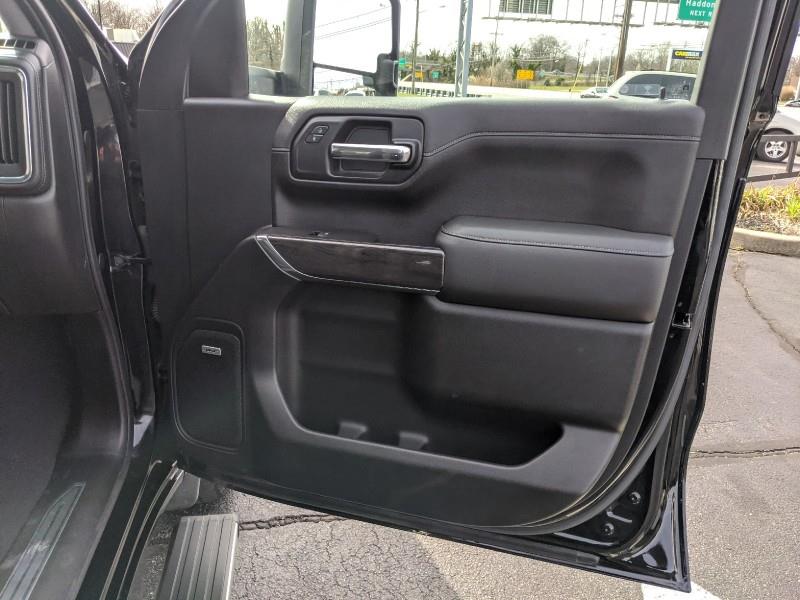 Used Chevrolet Silverado 1500 LTZ w/nav & RearCam 2020 | Car Revolution. Maple Shade, New Jersey Used Chevrolet Silverado 1500 LTZ w/nav & RearCam 2020 | Car Revolution. Maple Shade, New Jersey