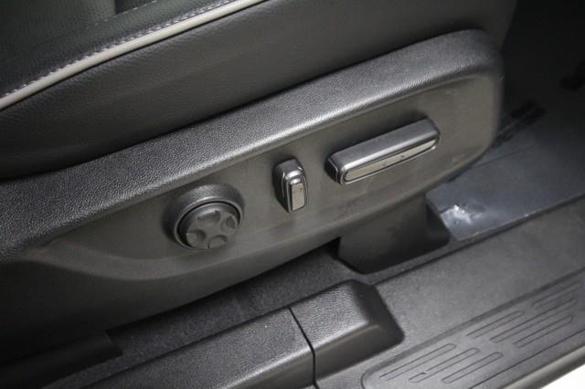 Used Honda Odyssey Elite w/ Navi, RES & rearCam 2022 | Car Revolution. Maple Shade, New Jersey Used Honda Odyssey Elite w/ Navi, RES & rearCam 2022 | Car Revolution. Maple Shade, New Jersey