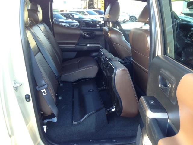 Used Toyota Tacoma 4wd Limited w/ Navi & rearCam 2017 | Car Revolution. Maple Shade, New Jersey Used Toyota Tacoma 4wd Limited w/ Navi & rearCam 2017 | Car Revolution. Maple Shade, New Jersey
