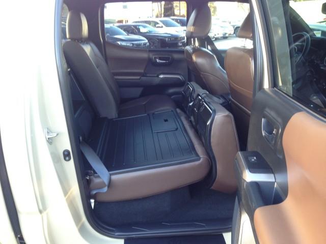 Used Toyota Tacoma 4wd Limited w/ Navi & rearCam 2017 | Car Revolution. Maple Shade, New Jersey Used Toyota Tacoma 4wd Limited w/ Navi & rearCam 2017 | Car Revolution. Maple Shade, New Jersey