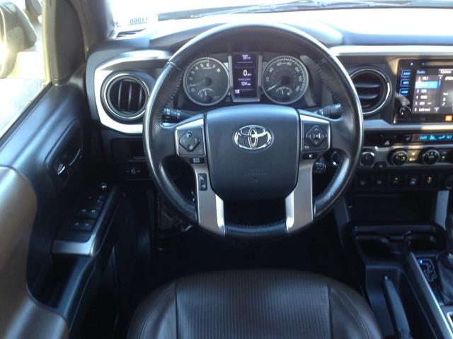 Used Toyota Tacoma 4wd Limited w/ Navi & rearCam 2017 | Car Revolution. Maple Shade, New Jersey Used Toyota Tacoma 4wd Limited w/ Navi & rearCam 2017 | Car Revolution. Maple Shade, New Jersey