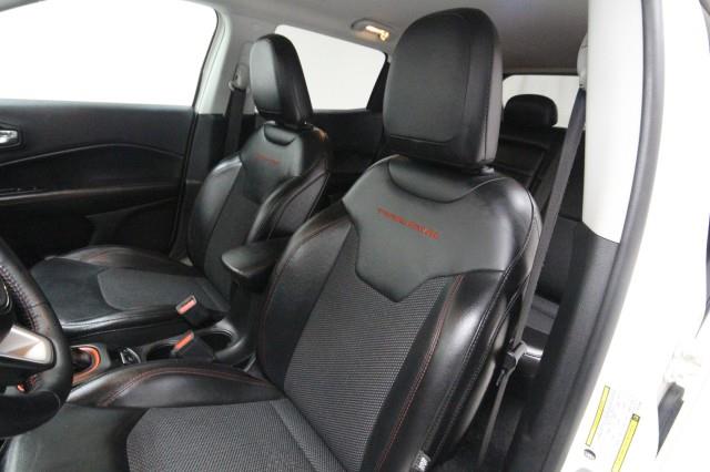 Used Jeep Compass TrailHawk 4WD w/ rearCam 2019 | Car Revolution. Maple Shade, New Jersey Used Jeep Compass TrailHawk 4WD w/ rearCam 2019 | Car Revolution. Maple Shade, New Jersey