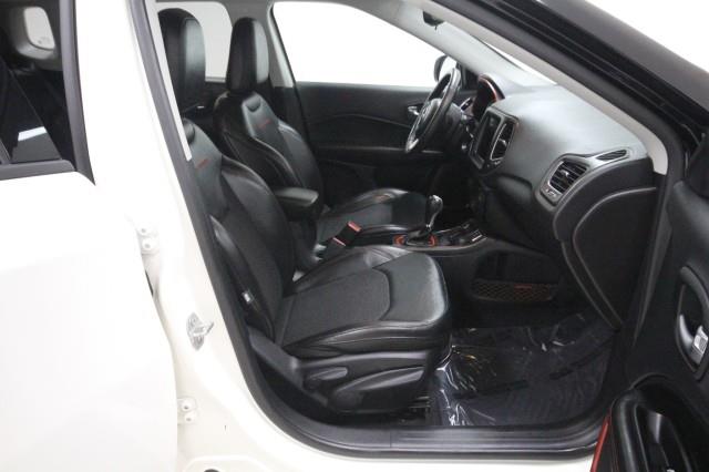 Used Jeep Compass TrailHawk 4WD w/ rearCam 2019 | Car Revolution. Maple Shade, New Jersey Used Jeep Compass TrailHawk 4WD w/ rearCam 2019 | Car Revolution. Maple Shade, New Jersey