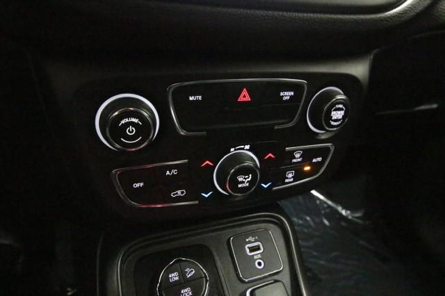 Used Jeep Compass TrailHawk 4WD w/ rearCam 2019 | Car Revolution. Maple Shade, New Jersey Used Jeep Compass TrailHawk 4WD w/ rearCam 2019 | Car Revolution. Maple Shade, New Jersey