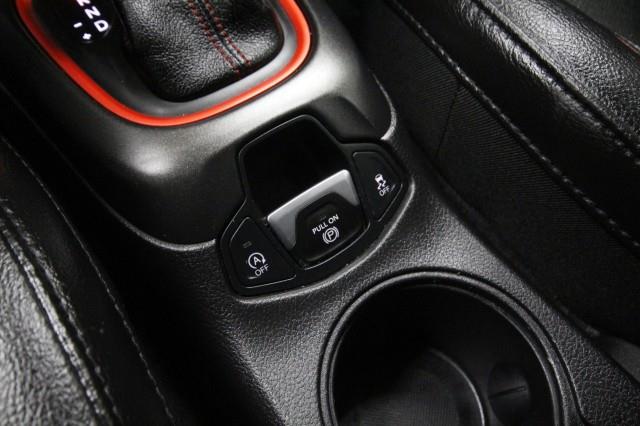 Used Jeep Compass TrailHawk 4WD w/ rearCam 2019 | Car Revolution. Maple Shade, New Jersey Used Jeep Compass TrailHawk 4WD w/ rearCam 2019 | Car Revolution. Maple Shade, New Jersey