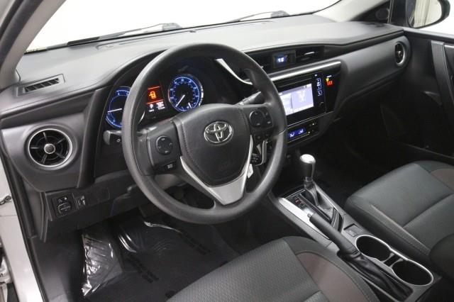 Used Toyota Corolla LE w/ rearCam 2019 | Car Revolution. Maple Shade, New Jersey Used Toyota Corolla LE w/ rearCam 2019 | Car Revolution. Maple Shade, New Jersey