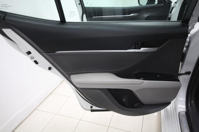 Used Toyota Camry XSE w/ rearCam 2018 | Car Revolution. Maple Shade, New Jersey Used Toyota Camry XSE w/ rearCam 2018 | Car Revolution. Maple Shade, New Jersey