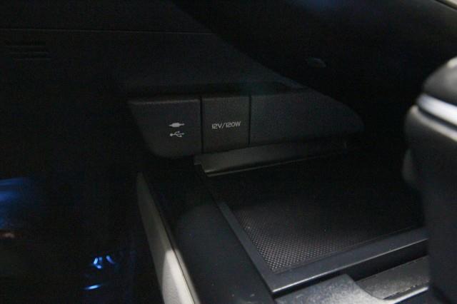 Used Toyota Camry XSE w/ rearCam 2018 | Car Revolution. Maple Shade, New Jersey Used Toyota Camry XSE w/ rearCam 2018 | Car Revolution. Maple Shade, New Jersey