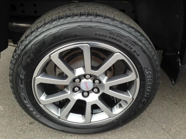 Used GMC Canyon 4WD Denali w/ Navi & rearCam 2019 | Car Revolution. Maple Shade, New Jersey Used GMC Canyon 4WD Denali w/ Navi & rearCam 2019 | Car Revolution. Maple Shade, New Jersey