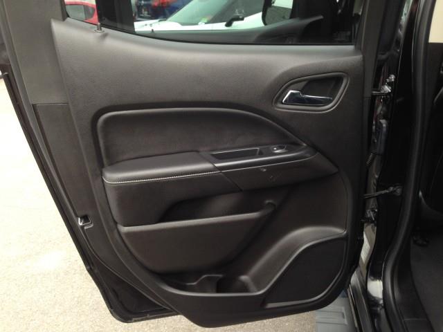 Used GMC Canyon 4WD Denali w/ Navi & rearCam 2019 | Car Revolution. Maple Shade, New Jersey Used GMC Canyon 4WD Denali w/ Navi & rearCam 2019 | Car Revolution. Maple Shade, New Jersey