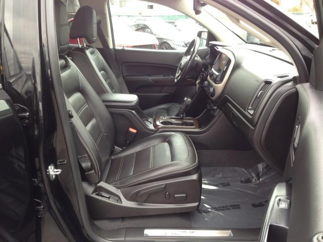 Used GMC Canyon 4WD Denali w/ Navi & rearCam 2019 | Car Revolution. Maple Shade, New Jersey Used GMC Canyon 4WD Denali w/ Navi & rearCam 2019 | Car Revolution. Maple Shade, New Jersey