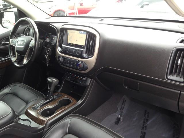 Used GMC Canyon 4WD Denali w/ Navi & rearCam 2019 | Car Revolution. Maple Shade, New Jersey Used GMC Canyon 4WD Denali w/ Navi & rearCam 2019 | Car Revolution. Maple Shade, New Jersey