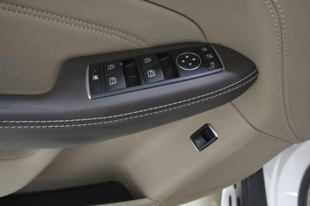Used Mercedes-benz Ml 400 4MATIC w/ Navi & rearCam 2015 | Car Revolution. Maple Shade, New Jersey Used Mercedes-benz Ml 400 4MATIC w/ Navi & rearCam 2015 | Car Revolution. Maple Shade, New Jersey