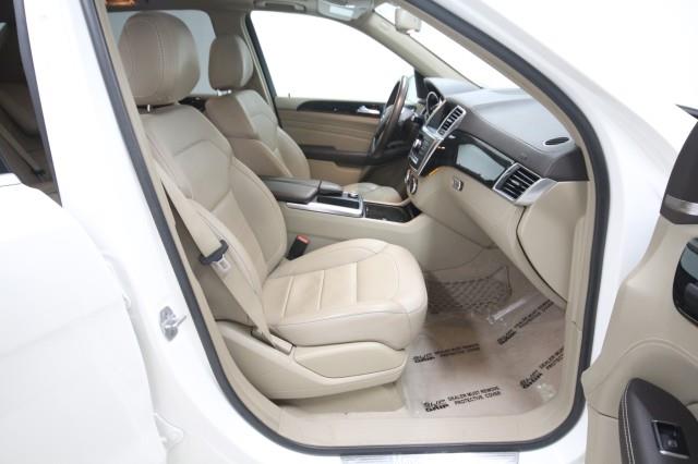 Used Mercedes-benz Ml 400 4MATIC w/ Navi & rearCam 2015 | Car Revolution. Maple Shade, New Jersey Used Mercedes-benz Ml 400 4MATIC w/ Navi & rearCam 2015 | Car Revolution. Maple Shade, New Jersey