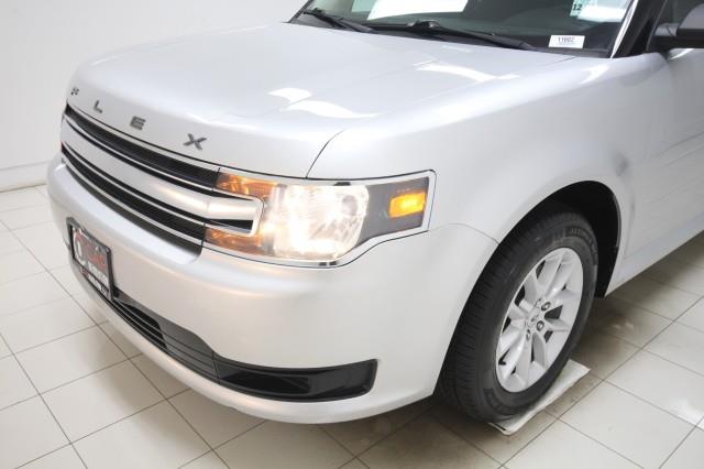 Used Ford Flex SE w/ rearCam 2018 | Car Revolution. Maple Shade, New Jersey Used Ford Flex SE w/ rearCam 2018 | Car Revolution. Maple Shade, New Jersey