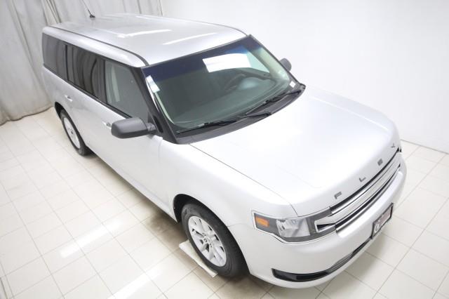 Used Ford Flex SE w/ rearCam 2018 | Car Revolution. Maple Shade, New Jersey Used Ford Flex SE w/ rearCam 2018 | Car Revolution. Maple Shade, New Jersey