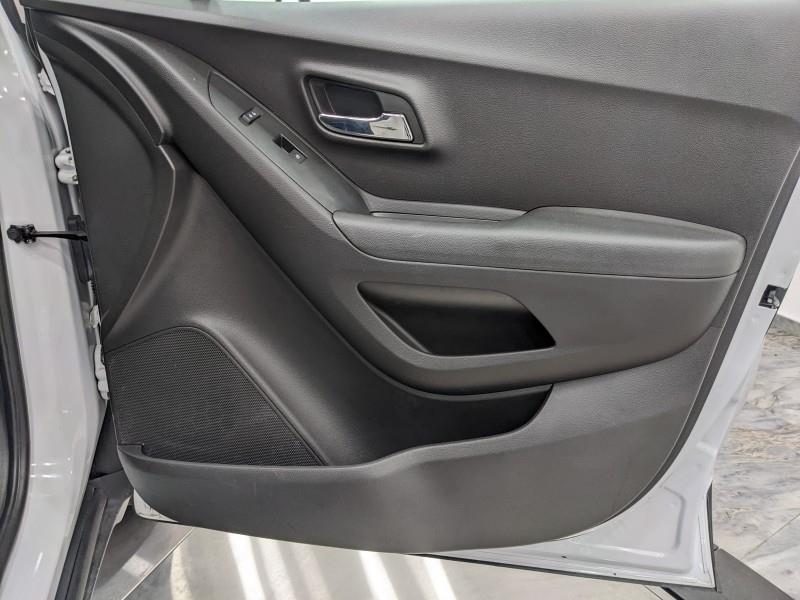 2017 Chevrolet Trax LS, available for sale in Maple Shade, New Jersey | Car Revolution. Maple Shade, New Jersey 2017 Chevrolet Trax LS, available for sale in Maple Shade, New Jersey | Car Revolution. Maple Shade, New Jersey