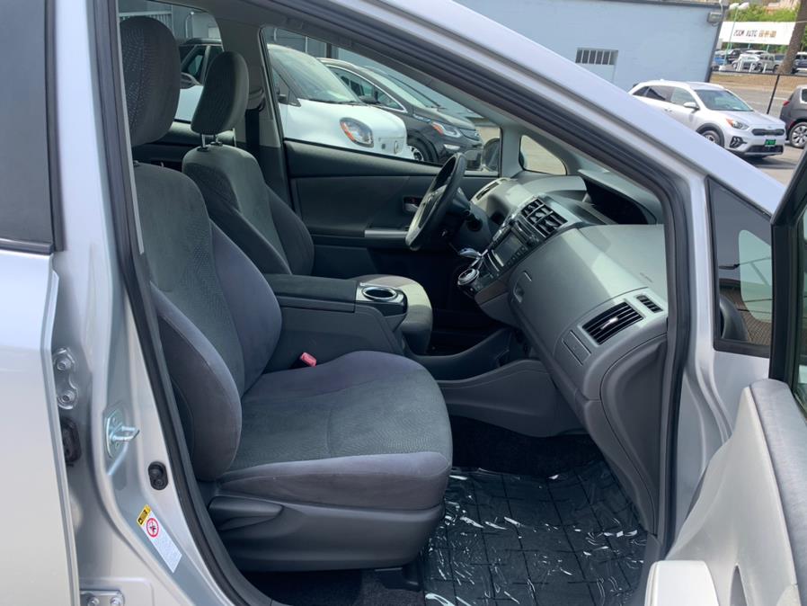 Used Toyota Prius v Two 2014 | Green Light Auto Wholesale. Daly City, California Used Toyota Prius v Two 2014 | Green Light Auto Wholesale. Daly City, California