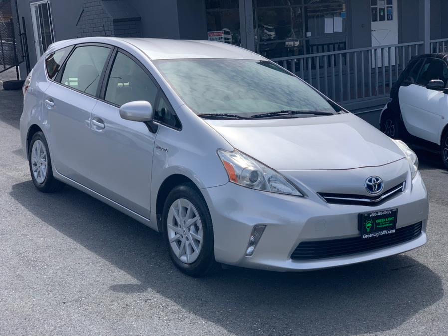Used Toyota Prius v Two 2014 | Green Light Auto Wholesale. Daly City, California Used Toyota Prius v Two 2014 | Green Light Auto Wholesale. Daly City, California