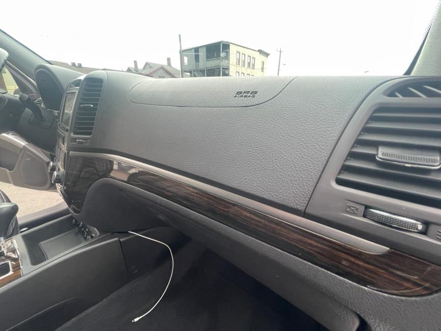 Used Hyundai Santa Fe AWD 4dr V6 Auto Limited 2011 | Auto Match LLC. Waterbury, Connecticut Used Hyundai Santa Fe AWD 4dr V6 Auto Limited 2011 | Auto Match LLC. Waterbury, Connecticut