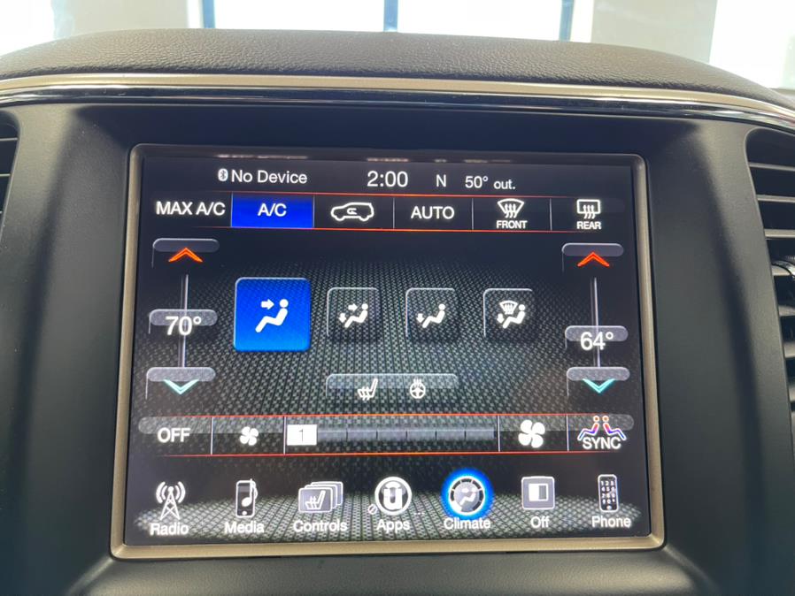 2017 Jeep Grand Cherokee Limited 4x2, available for sale in Inwood, New York | 5 Towns Drive. Inwood, New York 2017 Jeep Grand Cherokee Limited 4x2, available for sale in Inwood, New York | 5 Towns Drive. Inwood, New York
