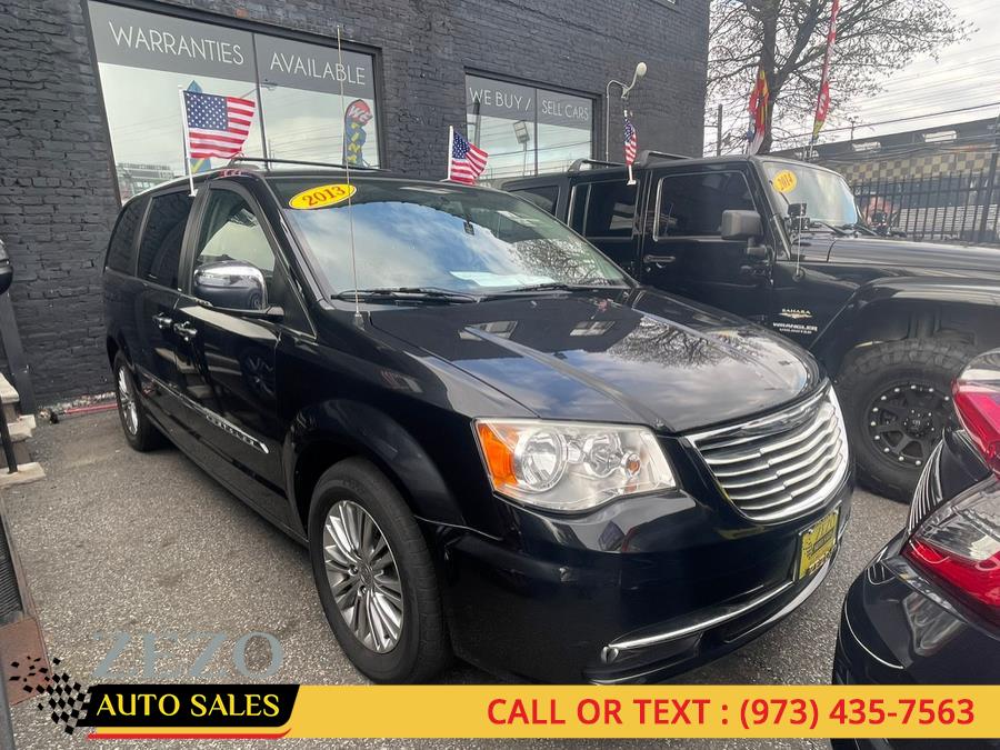 Used Chrysler Town & Country 4dr Wgn Touring-L 2013 | Zezo Auto Sales. Newark, New Jersey
