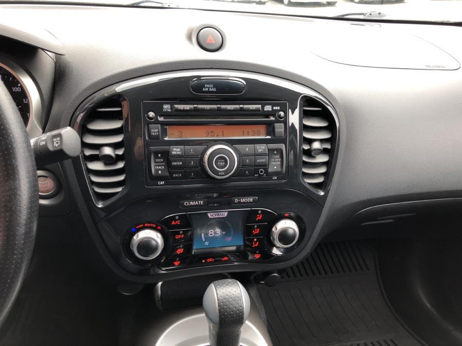 2013 Nissan JUKE 5dr Wgn SV AWD, available for sale in Waterbury, Connecticut | National Auto Brokers, Inc.. Waterbury, Connecticut 2013 Nissan JUKE 5dr Wgn SV AWD, available for sale in Waterbury, Connecticut | National Auto Brokers, Inc.. Waterbury, Connecticut