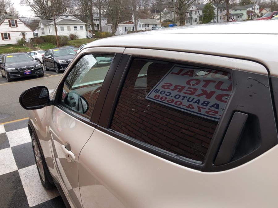 2013 Nissan JUKE 5dr Wgn SV AWD, available for sale in Waterbury, Connecticut | National Auto Brokers, Inc.. Waterbury, Connecticut 2013 Nissan JUKE 5dr Wgn SV AWD, available for sale in Waterbury, Connecticut | National Auto Brokers, Inc.. Waterbury, Connecticut