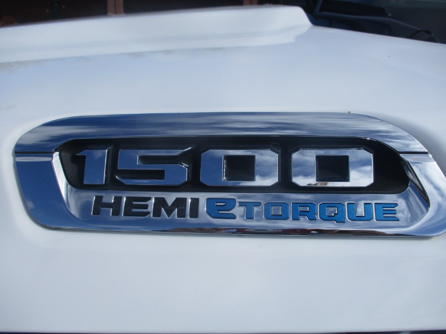 Used Ram 1500 Big Horn 4x4 Crew Cab 5''7" Box 2021 | Universal Motors LLC. New Britain, Connecticut Used Ram 1500 Big Horn 4x4 Crew Cab 5''7" Box 2021 | Universal Motors LLC. New Britain, Connecticut