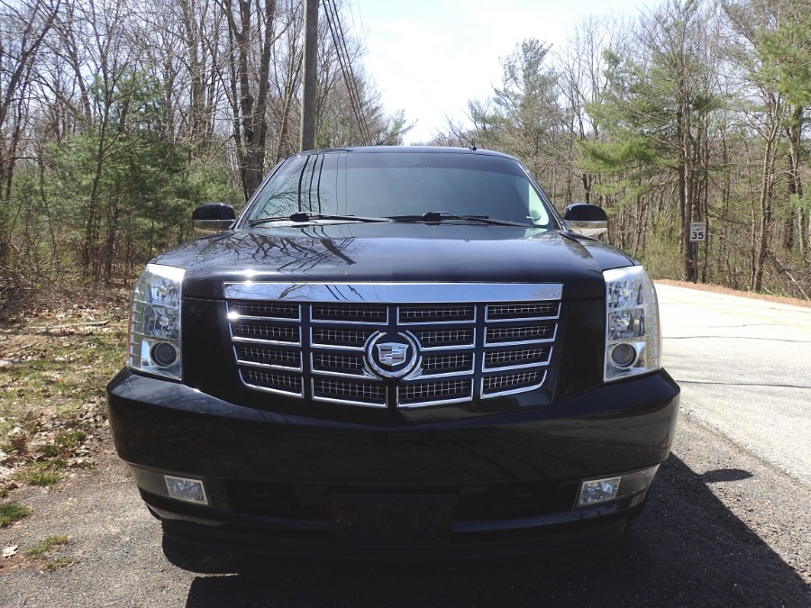 Used Cadillac Escalade AWD 4dr Premium 2011 | Eagleville Motors. Storrs, Connecticut Used Cadillac Escalade AWD 4dr Premium 2011 | Eagleville Motors. Storrs, Connecticut