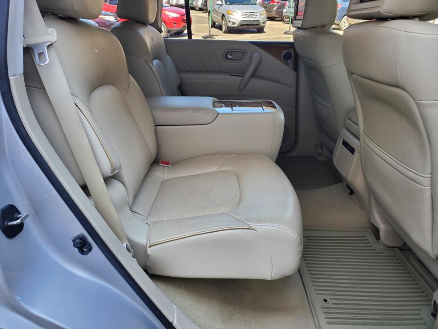 Used Infiniti QX56 4WD 4dr 7-passenger 2011 | Cos Central Auto. Meriden, Connecticut Used Infiniti QX56 4WD 4dr 7-passenger 2011 | Cos Central Auto. Meriden, Connecticut