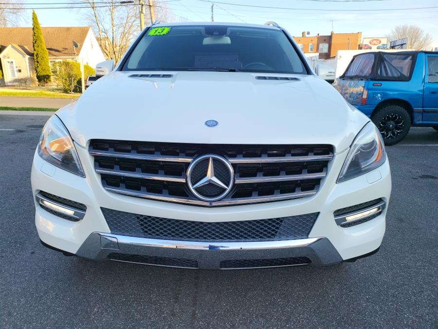 2013 Mercedes-Benz M-Class 4MATIC 4dr ML 350, available for sale in Hartford, Connecticut | Lex Autos LLC. Hartford, Connecticut 2013 Mercedes-Benz M-Class 4MATIC 4dr ML 350, available for sale in Hartford, Connecticut | Lex Autos LLC. Hartford, Connecticut