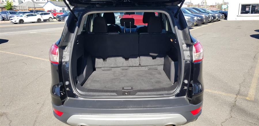 2016 Ford Escape SE 4WD 4dr SE, available for sale in Little Ferry, New Jersey | Victoria Preowned Autos Inc. Little Ferry, New Jersey 2016 Ford Escape SE 4WD 4dr SE, available for sale in Little Ferry, New Jersey | Victoria Preowned Autos Inc. Little Ferry, New Jersey