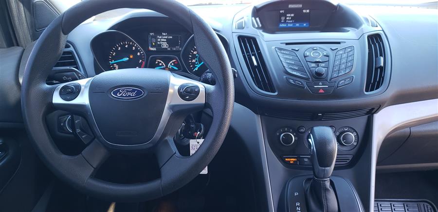 2016 Ford Escape SE 4WD 4dr SE, available for sale in Little Ferry, New Jersey | Victoria Preowned Autos Inc. Little Ferry, New Jersey 2016 Ford Escape SE 4WD 4dr SE, available for sale in Little Ferry, New Jersey | Victoria Preowned Autos Inc. Little Ferry, New Jersey