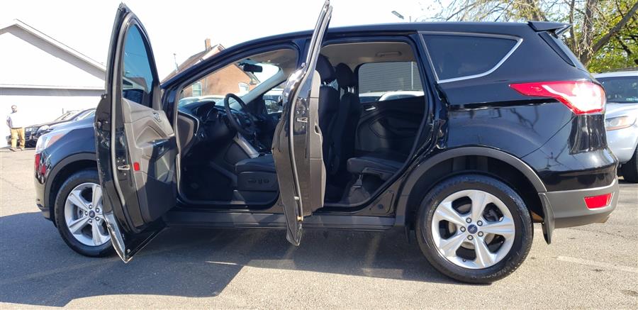 2016 Ford Escape SE 4WD 4dr SE, available for sale in Little Ferry, New Jersey | Victoria Preowned Autos Inc. Little Ferry, New Jersey 2016 Ford Escape SE 4WD 4dr SE, available for sale in Little Ferry, New Jersey | Victoria Preowned Autos Inc. Little Ferry, New Jersey