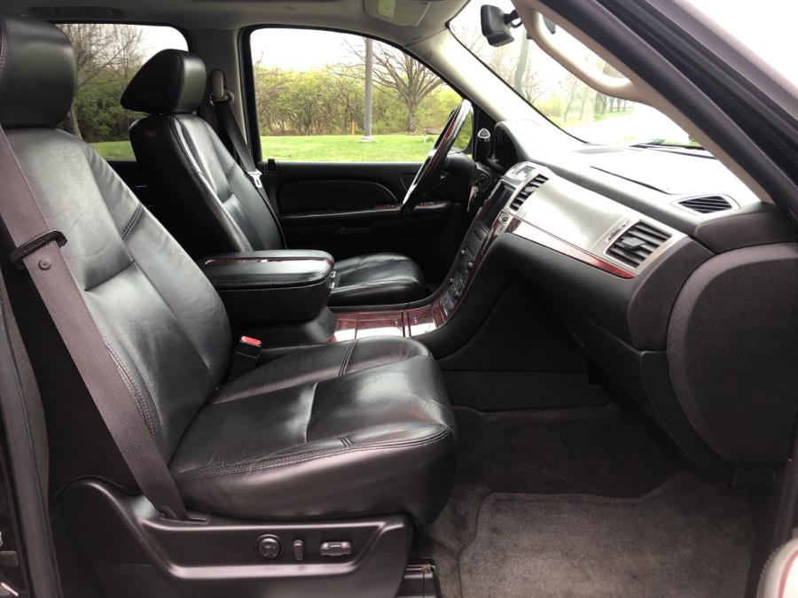 Used Cadillac Escalade ESV AWD 4dr 2007 | Wholesale Direct Motors. Beavercreek, Ohio Used Cadillac Escalade ESV AWD 4dr 2007 | Wholesale Direct Motors. Beavercreek, Ohio