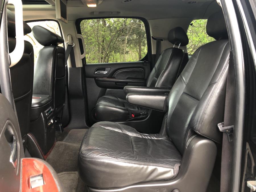 Used Cadillac Escalade ESV AWD 4dr 2007 | Wholesale Direct Motors. Beavercreek, Ohio Used Cadillac Escalade ESV AWD 4dr 2007 | Wholesale Direct Motors. Beavercreek, Ohio