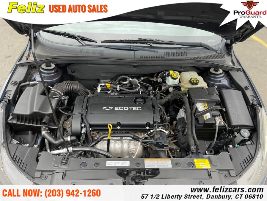 Used Chevrolet Cruze 4dr Sdn Auto LS 2014 | Feliz Used Auto Sales. Danbury, Connecticut