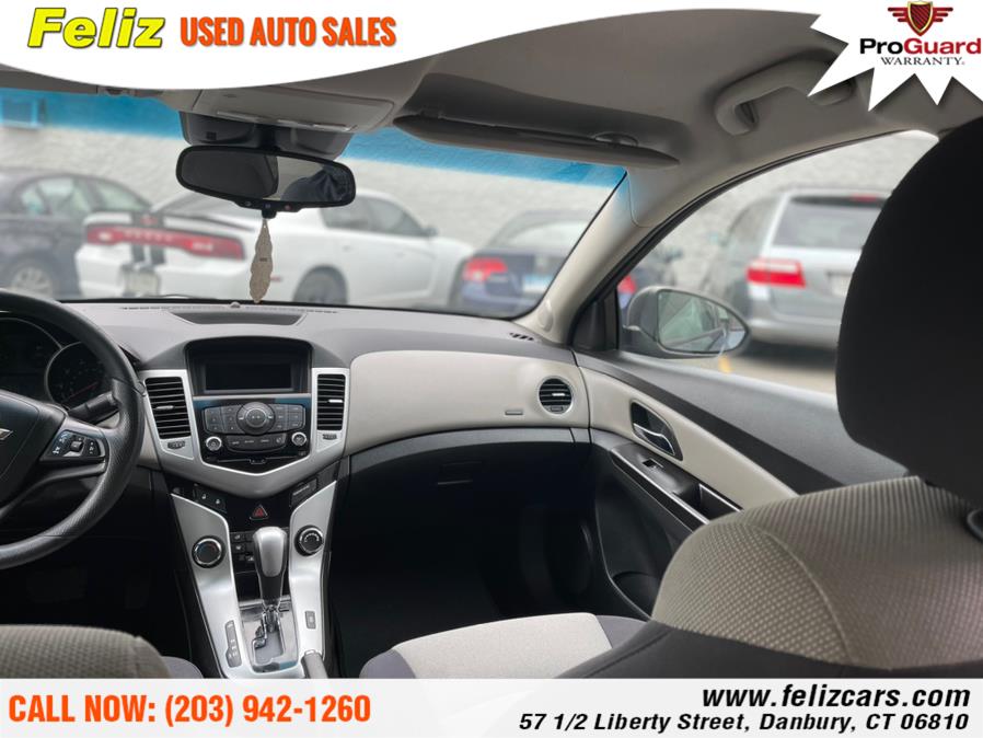 2014 Chevrolet Cruze 4dr Sdn Auto LS, available for sale in Danbury, Connecticut | Feliz Used Auto Sales. Danbury, Connecticut 2014 Chevrolet Cruze 4dr Sdn Auto LS, available for sale in Danbury, Connecticut | Feliz Used Auto Sales. Danbury, Connecticut