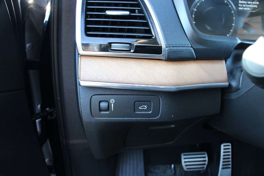 2016 Volvo XC90 AWD 4dr T6 Inscription, available for sale in Plantsville, Connecticut | Auto House of Luxury. Plantsville, Connecticut 2016 Volvo XC90 AWD 4dr T6 Inscription, available for sale in Plantsville, Connecticut | Auto House of Luxury. Plantsville, Connecticut