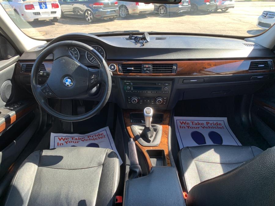 2011 BMW 3 Series 4dr Sdn 328i xDrive AWD SULEV, available for sale in Springfield, Massachusetts | Absolute Motors Inc. Springfield, Massachusetts 2011 BMW 3 Series 4dr Sdn 328i xDrive AWD SULEV, available for sale in Springfield, Massachusetts | Absolute Motors Inc. Springfield, Massachusetts