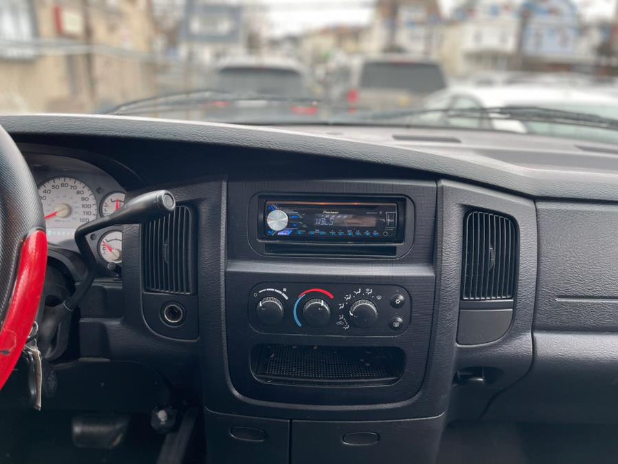 Used Dodge Ram 1500 4dr Quad Cab 140.5" WB 4WD SLT 2005 | NYC Automart Inc. Brooklyn, New York Used Dodge Ram 1500 4dr Quad Cab 140.5" WB 4WD SLT 2005 | NYC Automart Inc. Brooklyn, New York